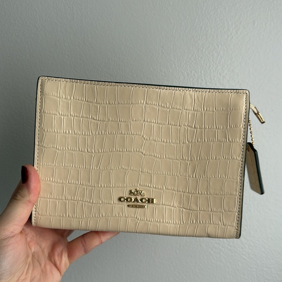 COACH Slim Crossbody BAG CROC CR237 Ivory Leather Authentic NEVER USED - Picture 8 of 9